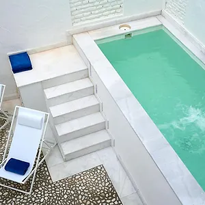 Rentalsevilla La Piscina Apartamento